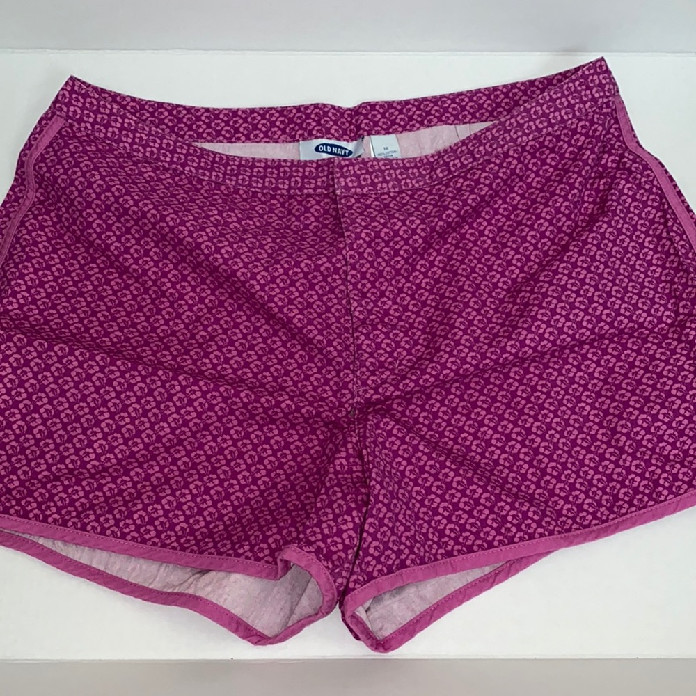 Old navy swim shorts. Size 18.